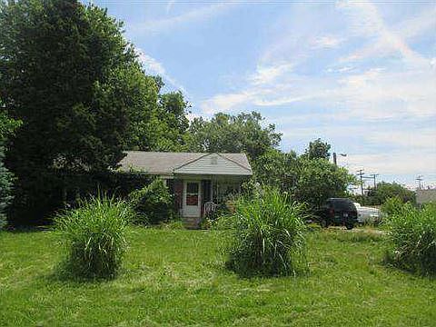 1st image of 1111 Farley Dr
