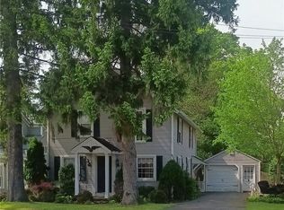 25 S Main St, Holland, NY 14080