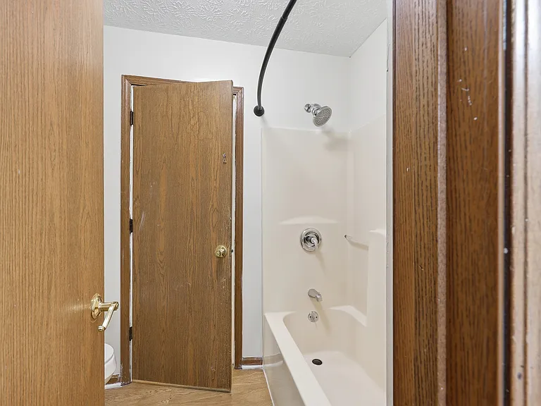 1600 Rock Creek Dr — Photo 26