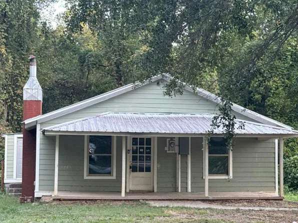 811 Prather Bridge Rd, Toccoa, GA 30577