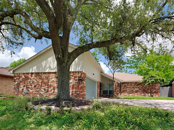 15227 Dunstable Ln, Channelview, TX 77530