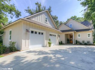 115 Mulberry Ln, Fairhope, AL 36532