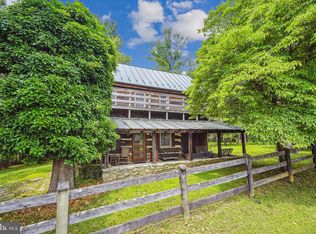 18285 Foundry Rd, Purcellville, VA 20132