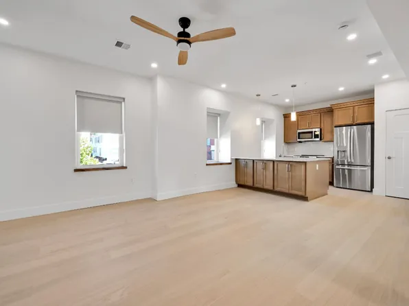 132 E Market St, Orwigsburg, PA