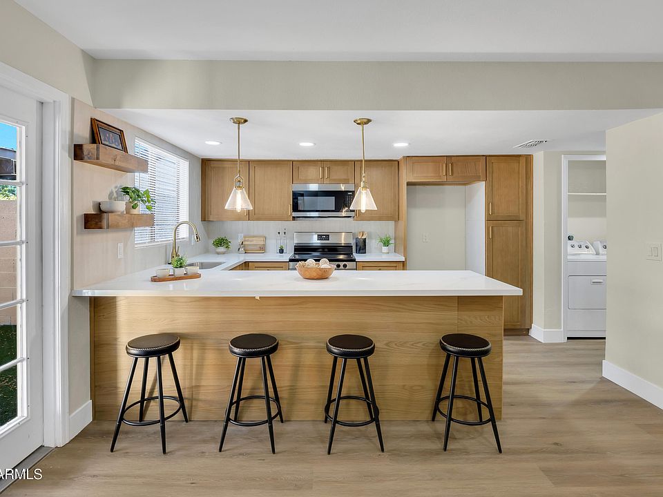 1st image of 170 E GUADALUPE Road #88