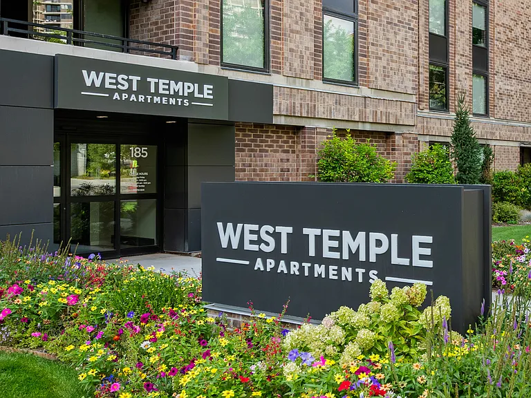 West Temple Apartments — Photo 1