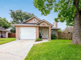 905 Somercotes Ln, Channelview, TX 77530