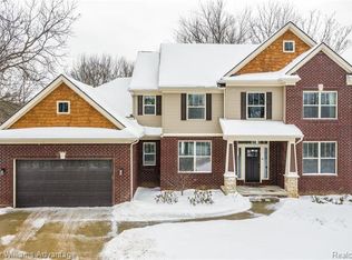 54067 Nine Mile Rd, Northville, MI 48167