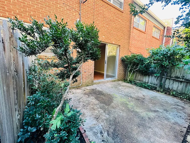 443 N Highland St #3 — Photo 20