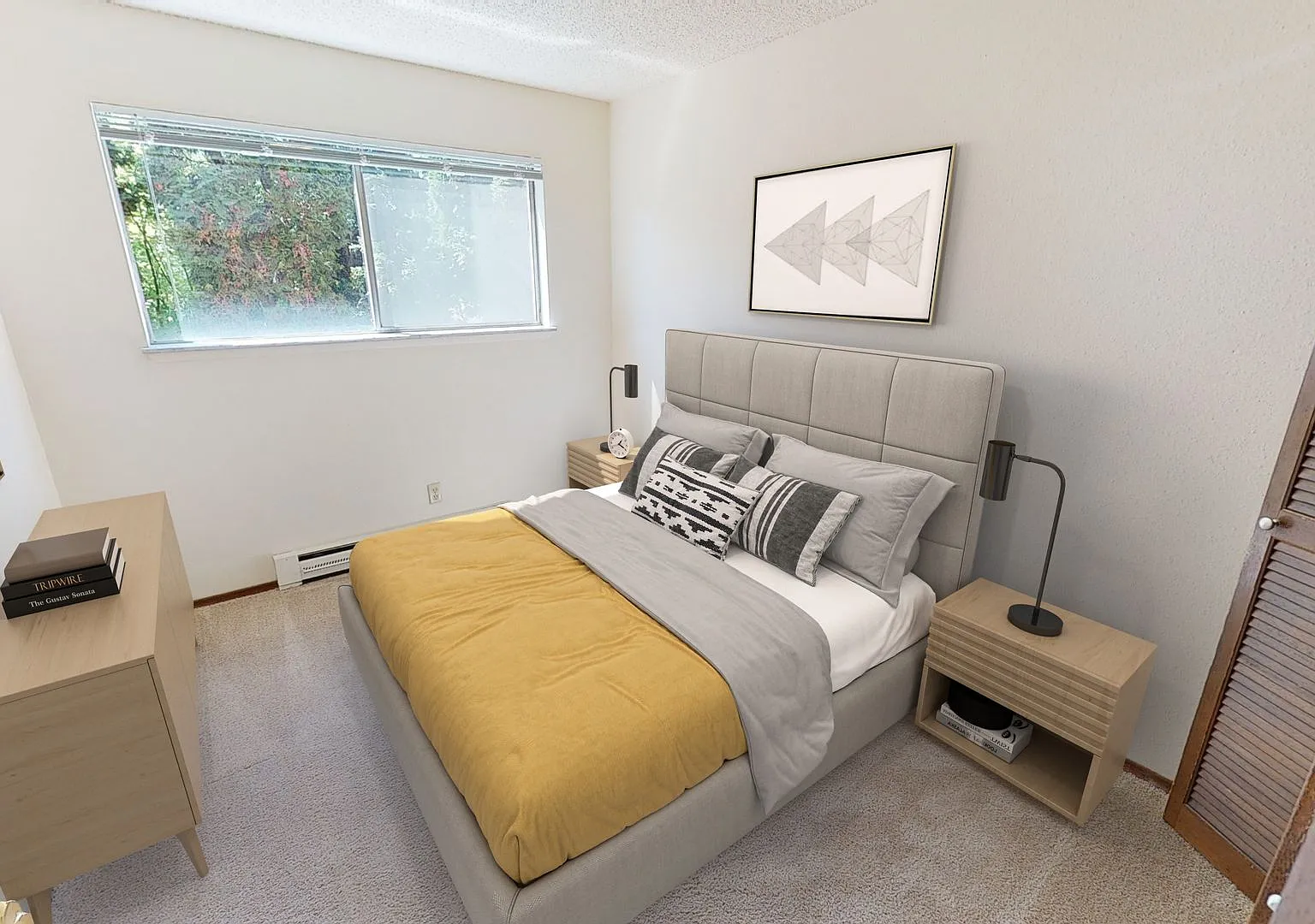 13202 Just Blocks To Carkeek Park And Centrally Located — Photo 3