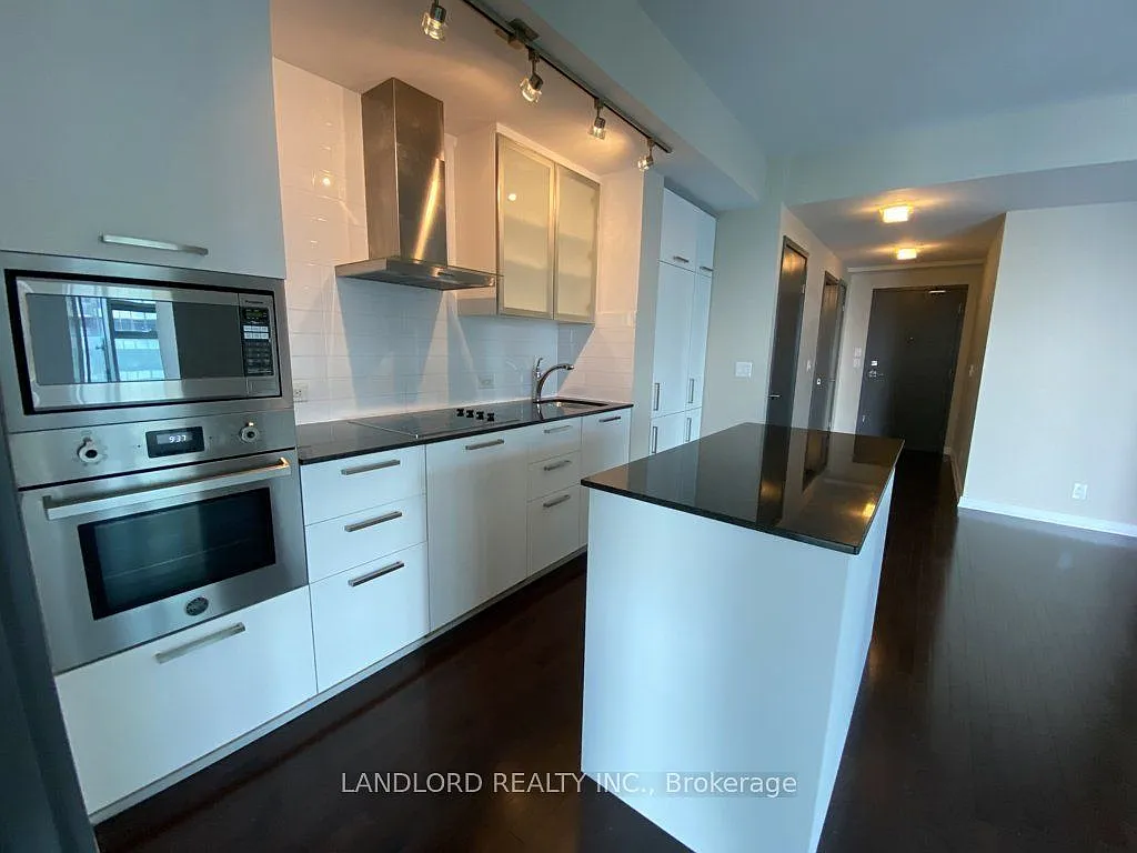 3 bed, $3,600 — Photo 3