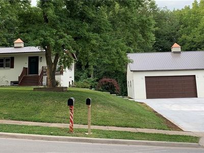 4535 Fairview Dr, Pleasant Hill, IA, 50327