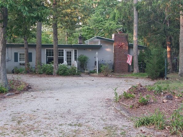 40 Somers Ave