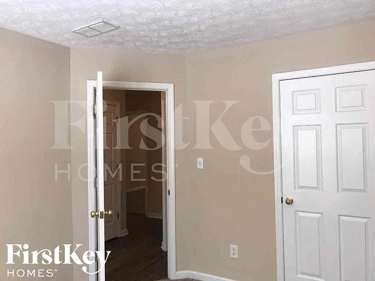 4172 Evian Way — Photo 12