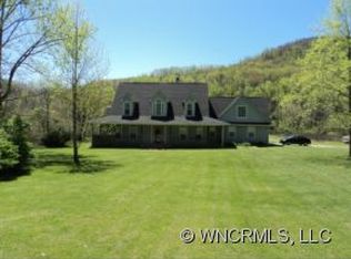 6 Stonecrop Ln, Fairview, NC 28730