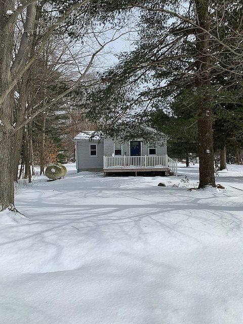 1st image of 101 Cornelia Dr