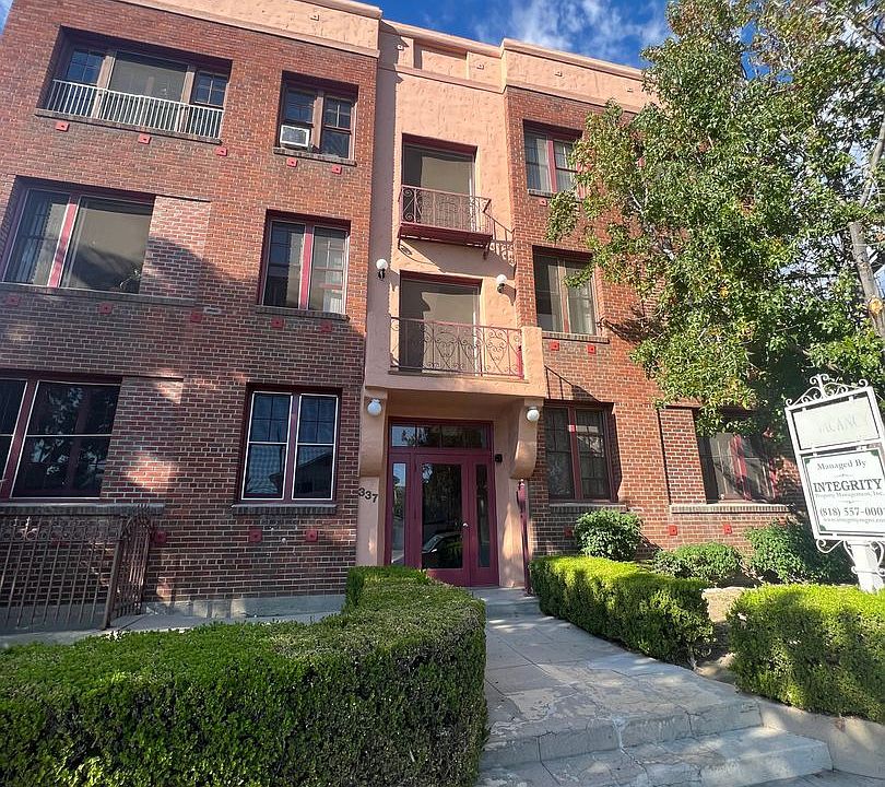 1st image of 337 W Elk Ave #11