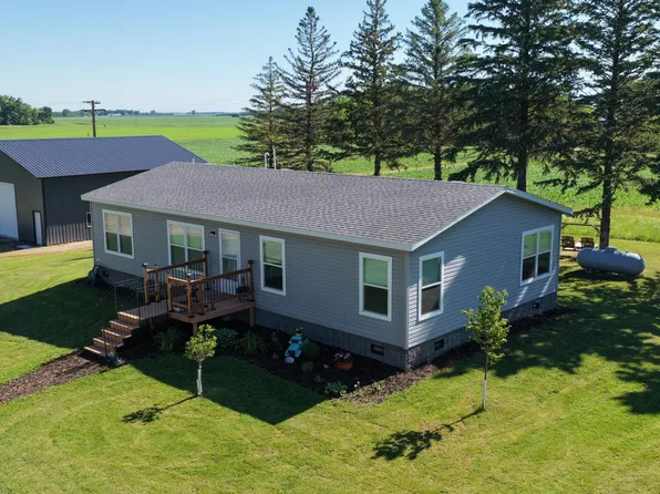 211 Farmdale Ave, Lake Lillian, MN 56253