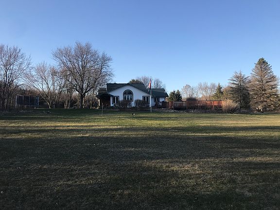 5th image of W339S5524 Woodland Wonderland Ct