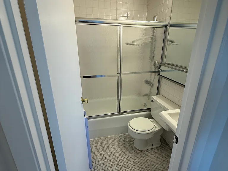 1643 Cambridge St #73 — Photo 16