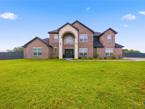 2466 Parsons Rd, Victoria, TX 77904