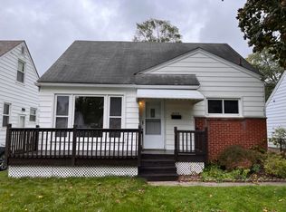 19334 Indian St, Redford, MI 48240