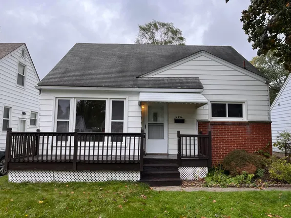 19334 Indian St, Redford, MI 48240