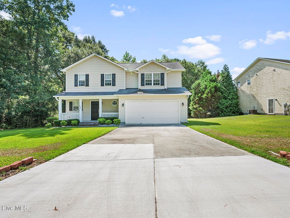 1st image of 124 Briar Hollow Drive