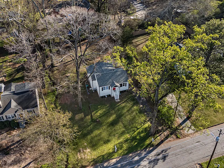 2583 Joyce Ave — Photo 29