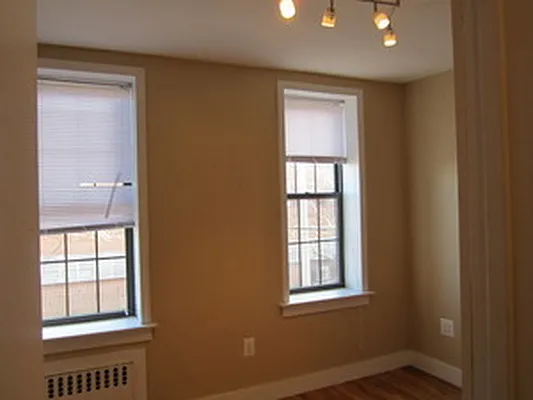 Rented by Kesser LLC | media 31