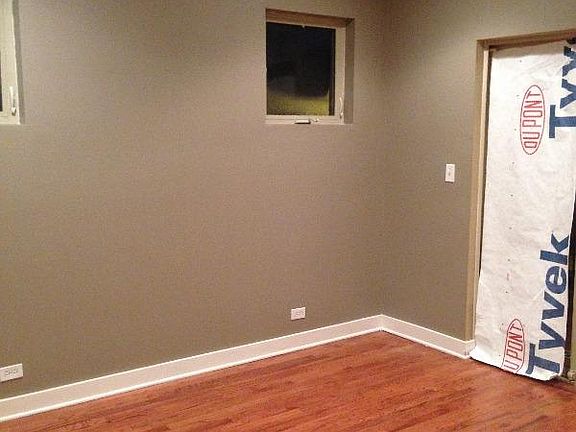 4th image of 1344 S Washtenaw Ave #2