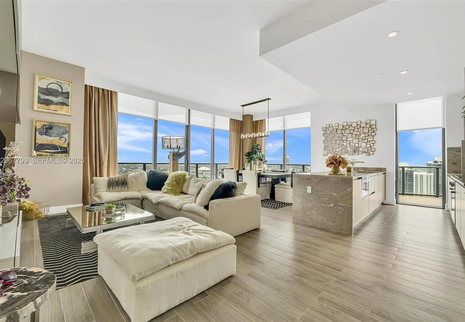 1300 S Miami Avenue Condo — Photo 1