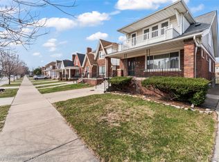 6625 Reuter St, Dearborn, MI