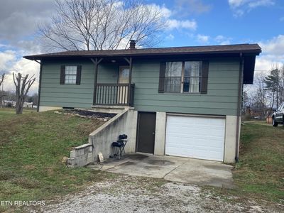 332 Slaven Ln, Oneida, TN, 37841