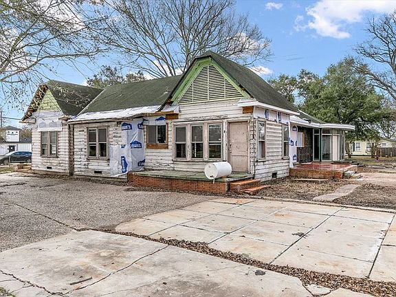 5th image of 718 W Frank Ave