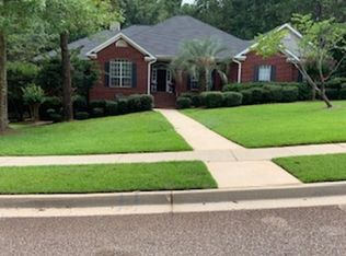 30563 Middle Creek Cir, Daphne, AL 36527