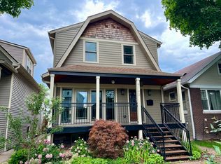 4143 N Maplewood Ave, Chicago, IL 60618