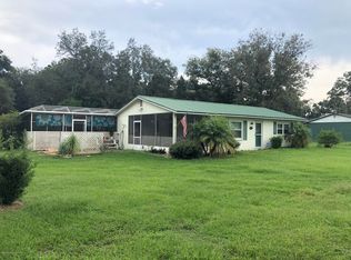 3418 Riverdale Dr, Dade City, FL 33523