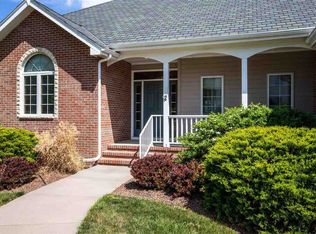 4113 Wellington Dr, Manhattan, KS 66503