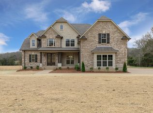 1720 Dillon Rd, Milton, TN 37118