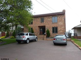 5 Walnut Rd, Ocean City, NJ 08226