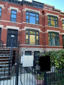 722 S Oakley Blvd #1, Chicago, IL, 60612