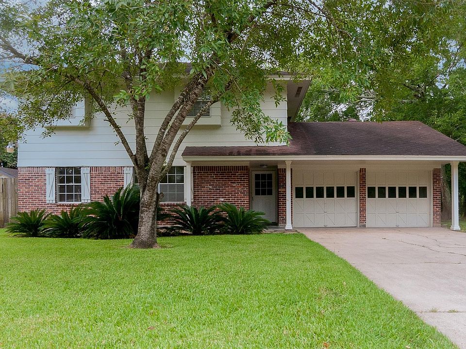 1st image of 105 E Wildwinn Dr