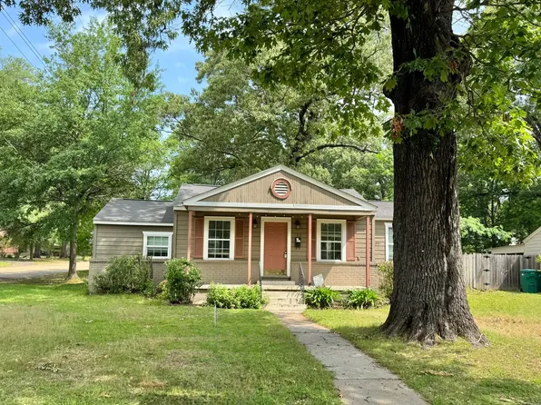 722 W 34th St, Texarkana, TX 75503