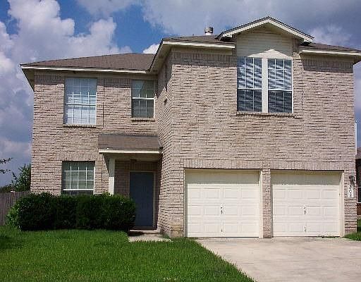 1st image of 302 Burkwood Ln