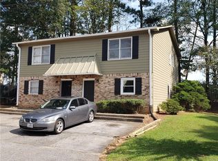 956 Six Oaks Cir #956B, Norcross, GA 30093