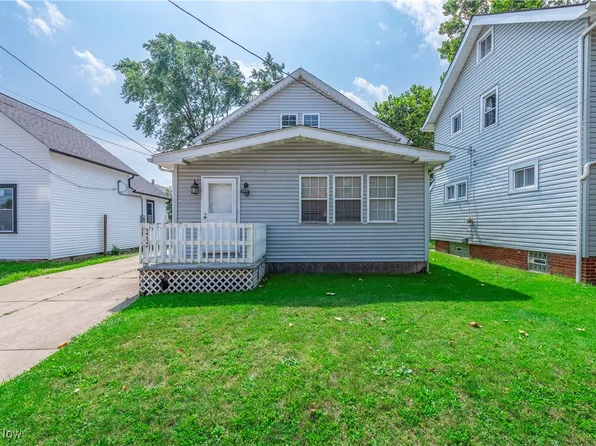 3757 Trowbridge Ave, Cleveland, OH 44109