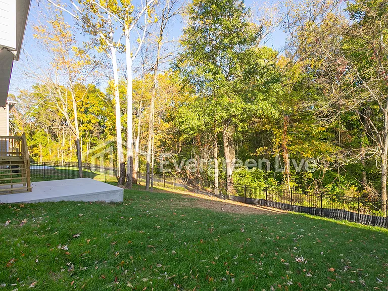 213 Greenwood Dr — Photo 20