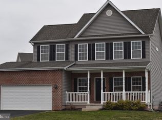 40 Reprisal Rd, Inwood, WV 25428