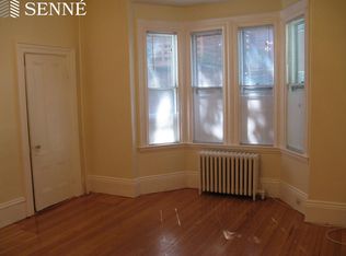 31 Sacramento St APT 2A, Cambridge, MA 02138
